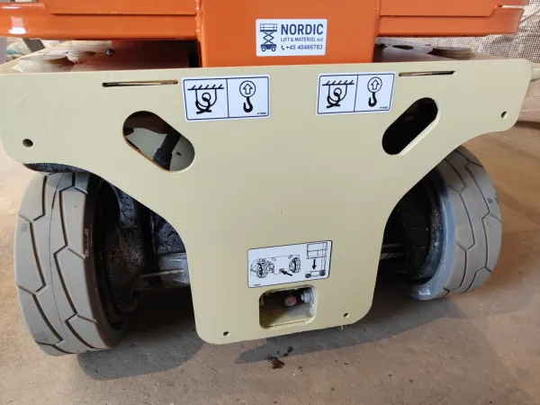 JLG 1230ES (kopi)