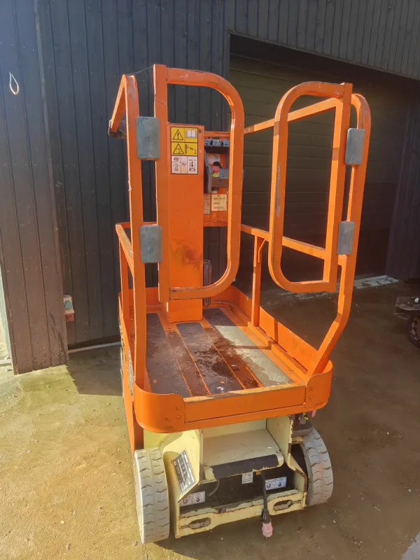 JLG 1230ES engros