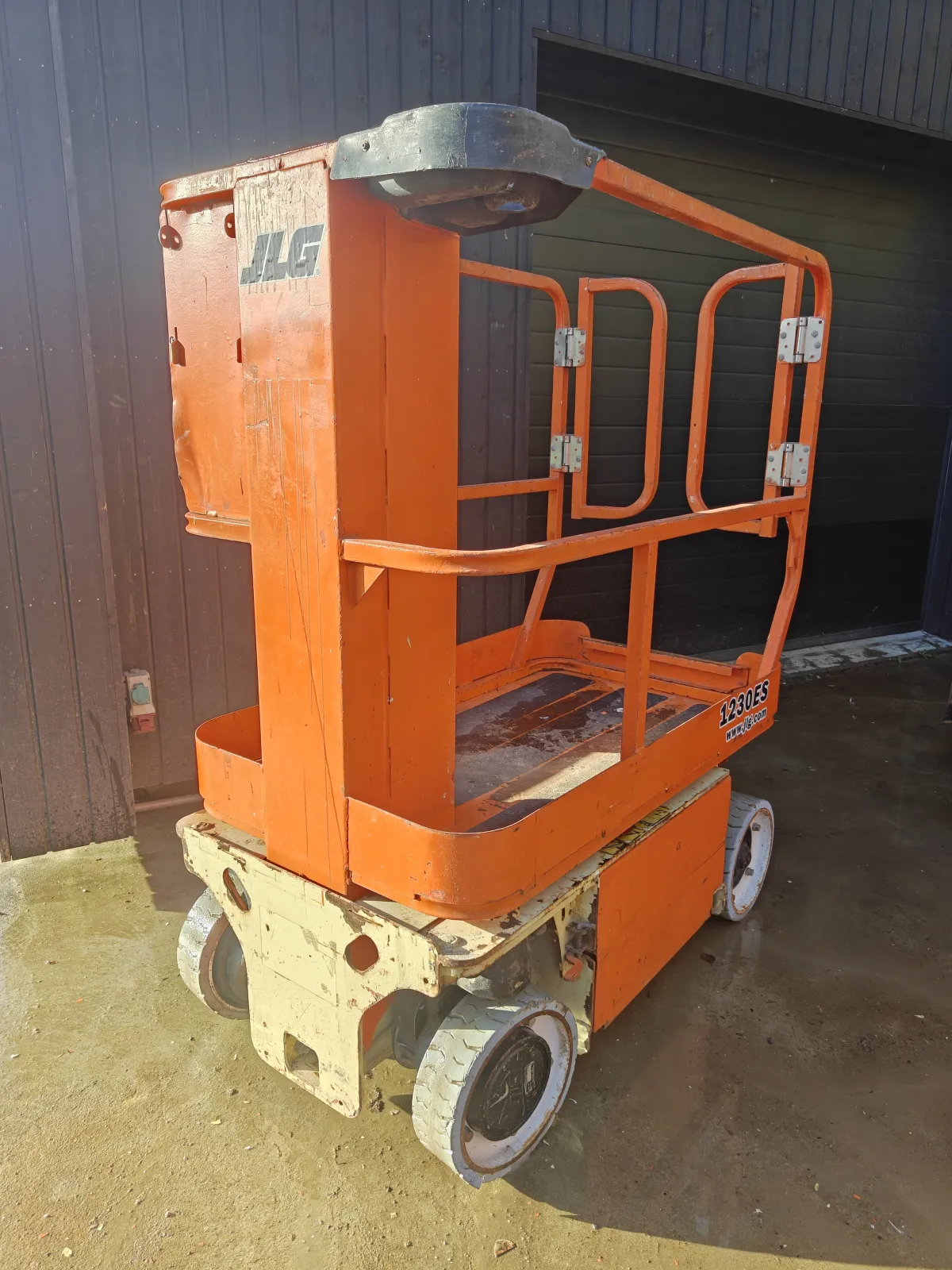 JLG 1230ES engros